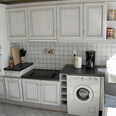 Maison Pour 4 A La Campagne Avec Piscine Commequiers 外观 照片